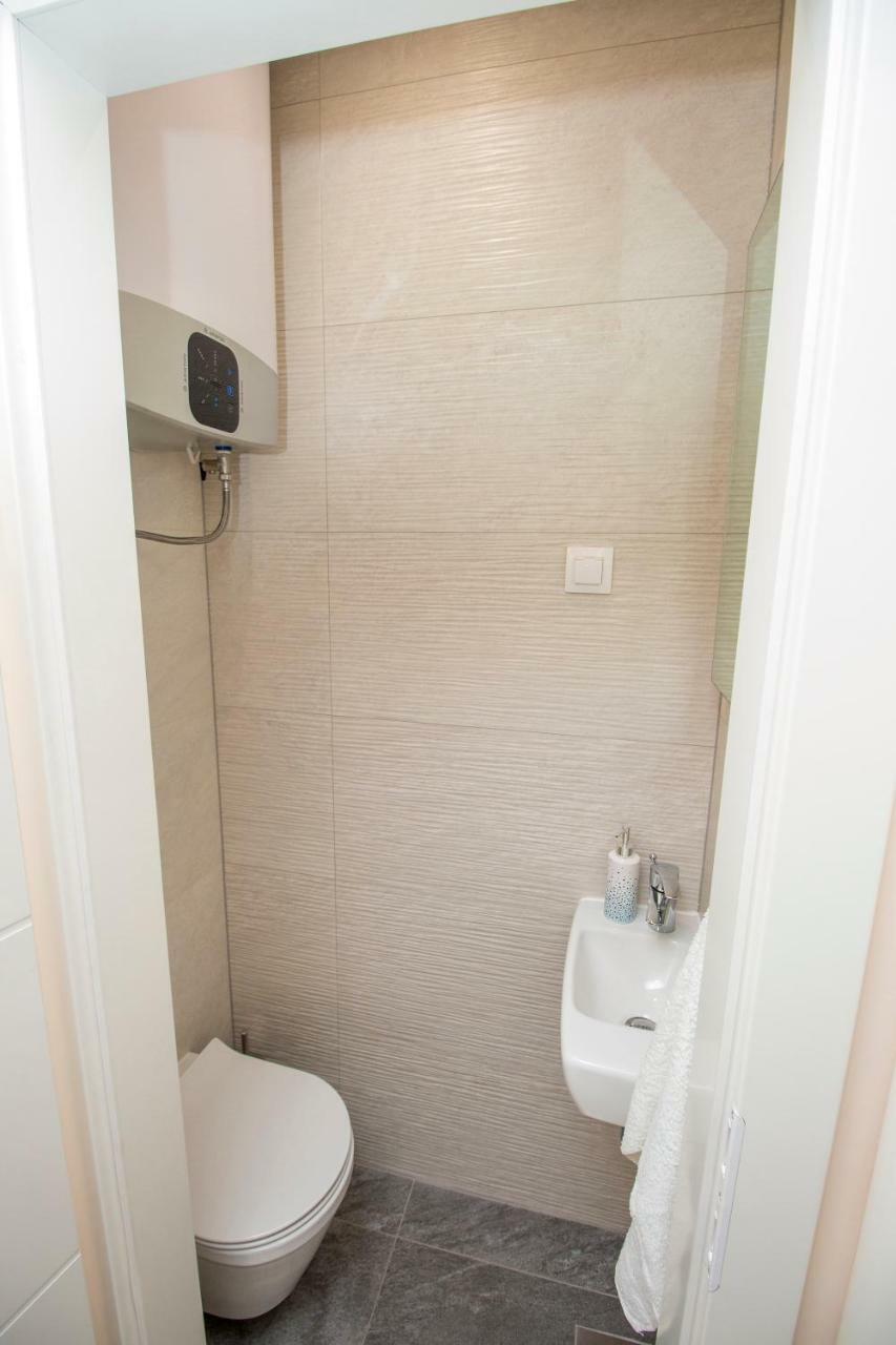 Apartman Nina Omiš Exterior foto